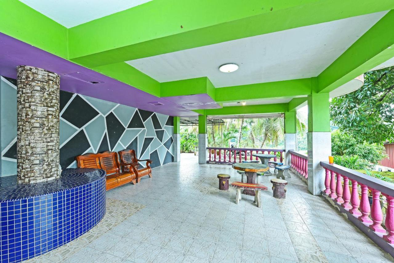 Oyo 90565 Teresek View Motel Kuala Tahan Eksteriør bilde