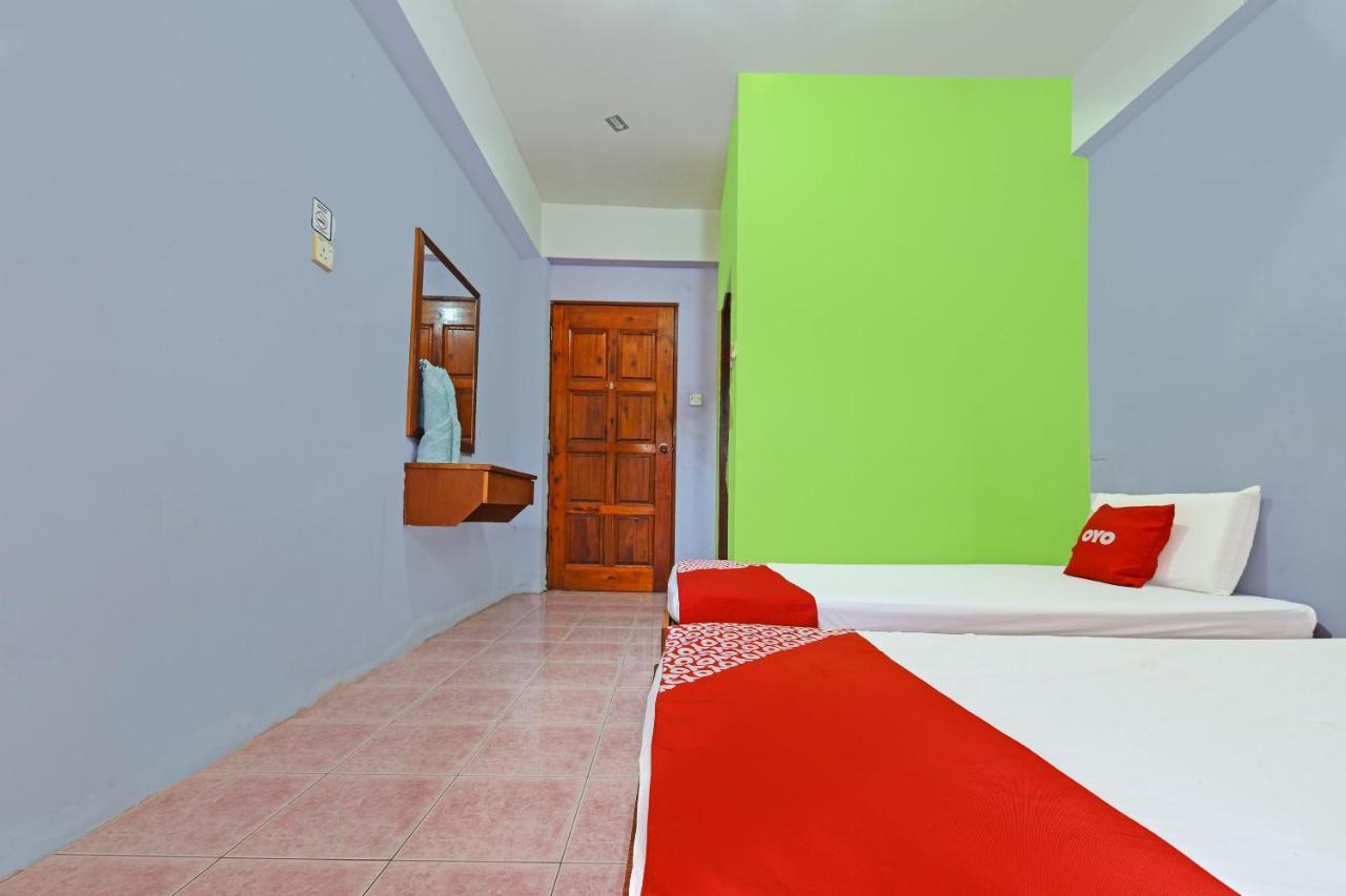 Oyo 90565 Teresek View Motel Kuala Tahan Eksteriør bilde