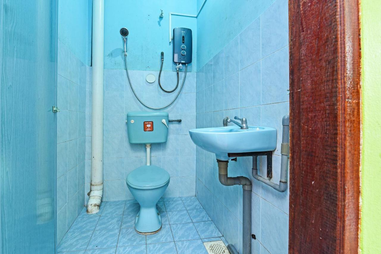 Oyo 90565 Teresek View Motel Kuala Tahan Eksteriør bilde