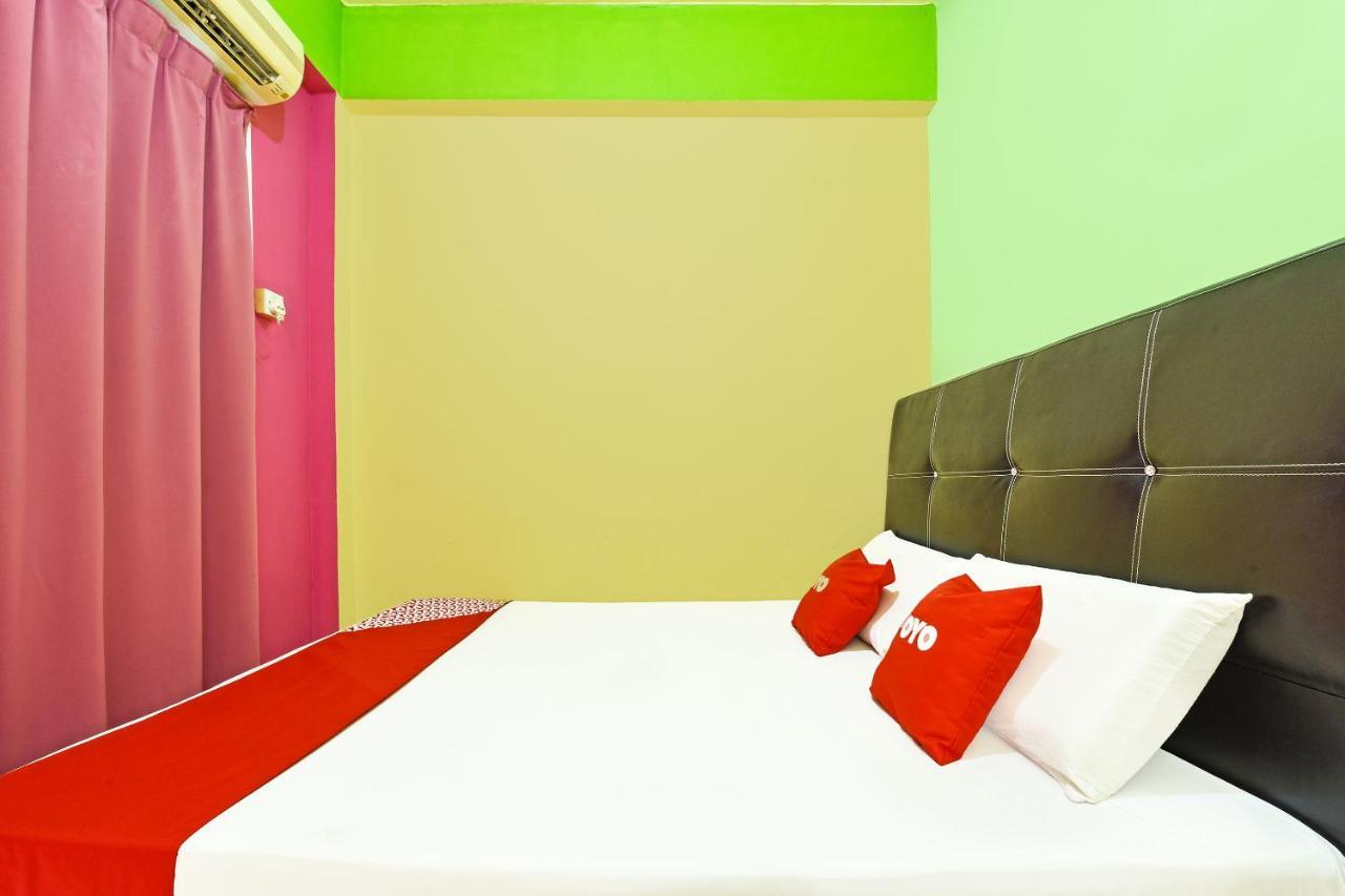 Oyo 90565 Teresek View Motel Kuala Tahan Eksteriør bilde