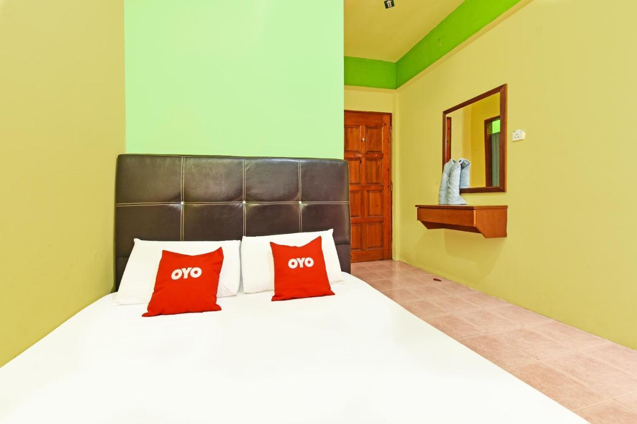 Oyo 90565 Teresek View Motel Kuala Tahan Eksteriør bilde