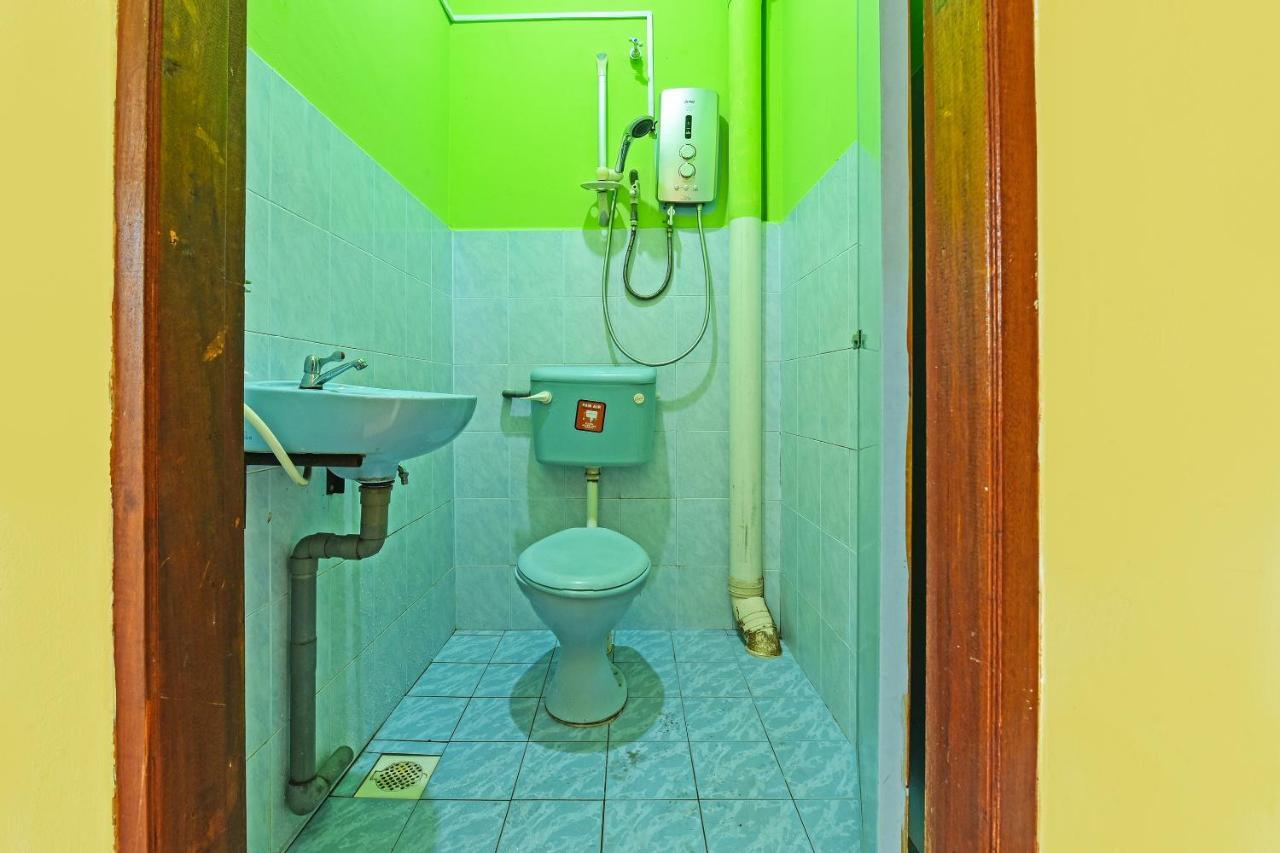 Oyo 90565 Teresek View Motel Kuala Tahan Eksteriør bilde